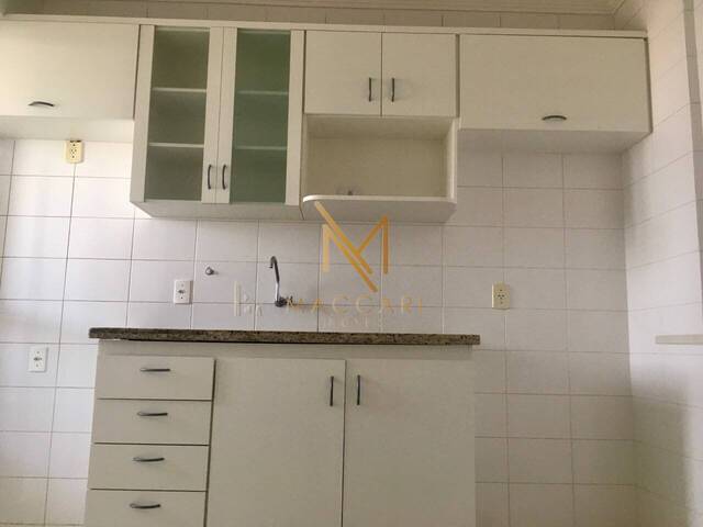  em  - 
