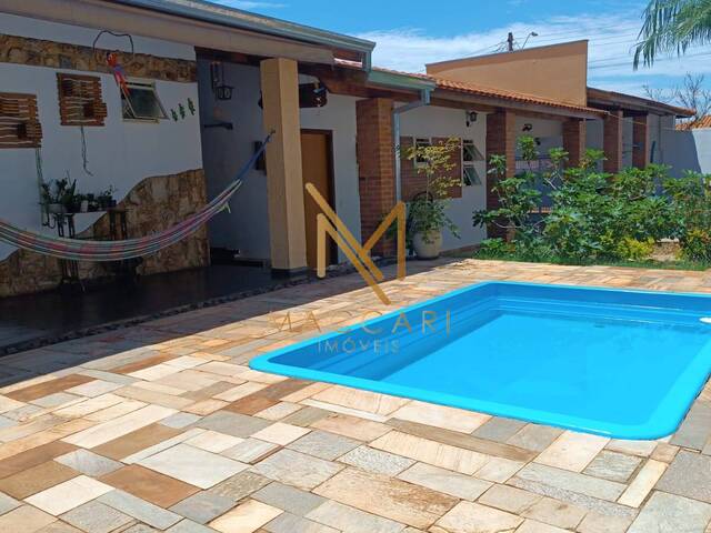 #132 - Casa para Venda em Pederneiras - SP